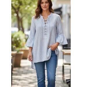 Westbound Blue & White Nautical Striped Tulip Cuff Top size Medium